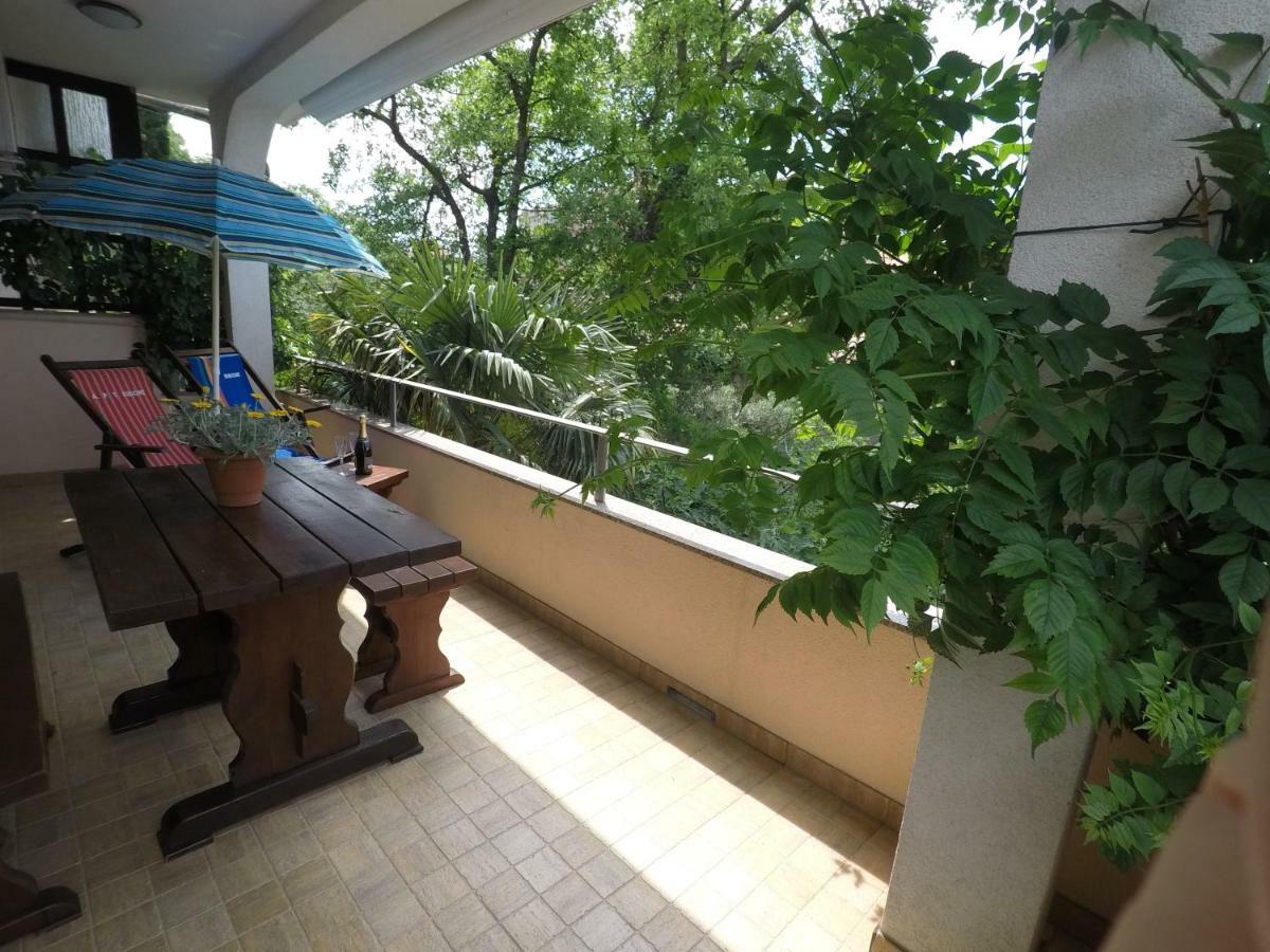 Apartman Stefanija Selce Zewnętrze zdjęcie
